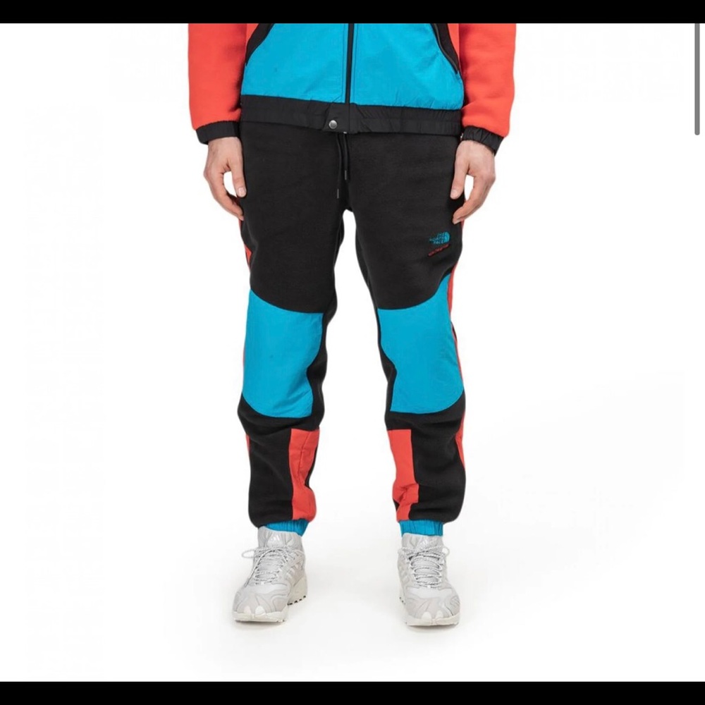 The North Face 90 Extreme Fleece